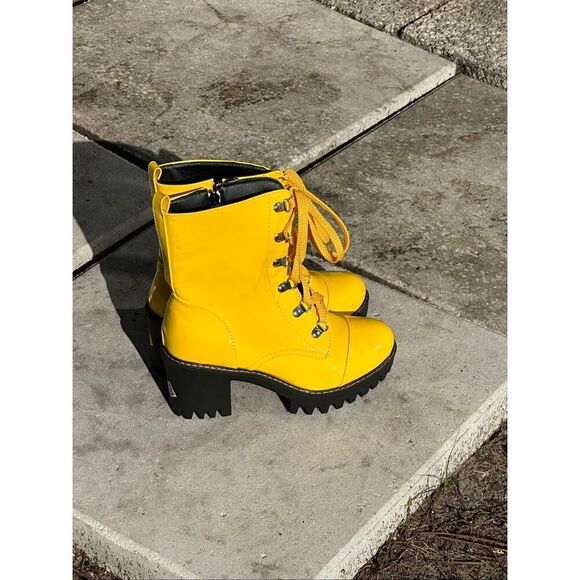 SunnyYellow Shiny Pleather Mid Calf Boot Size 9.5 - Picture 2 of 11